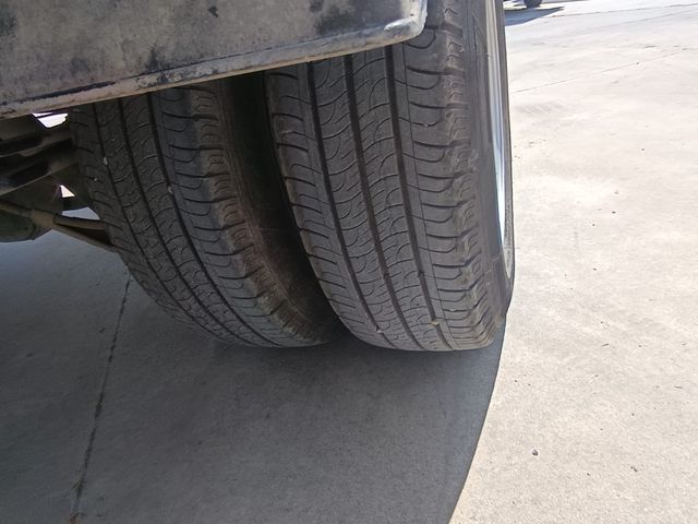 Ford Transit chasis caja abierta volquete 130cv