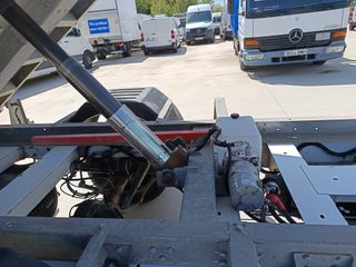 Ford Transit chasis caja abierta volquete 130cv