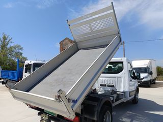 Ford Transit chasis caja abierta volquete 130cv