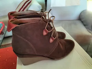 Botines de piel para señora