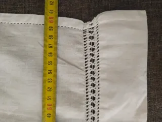 Cortina o toalla antigua bordada 1.10 x 60