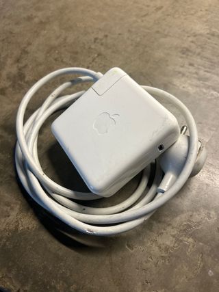 Cargador MacBook Pro Apple