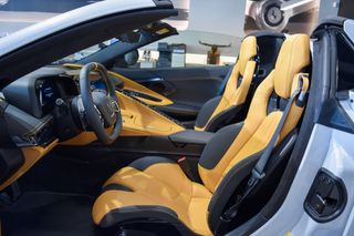 Corvette C8 Stingray Convertible 6.2 V8 3LT 2026