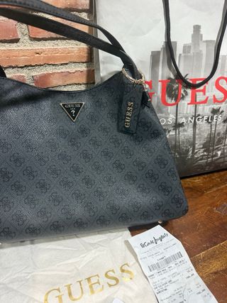 Bolso Guess Negro Monogram