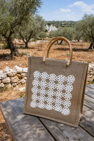 Borsa juta con centrino antico salentino
