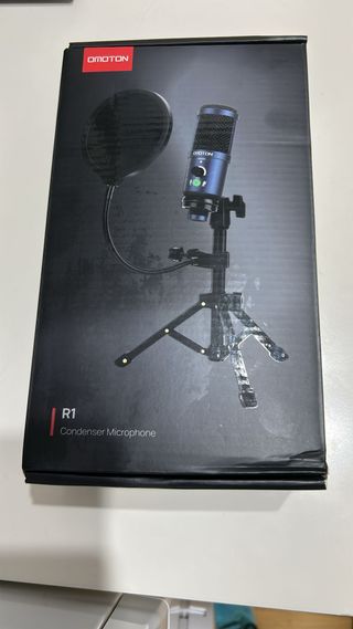 Micrófono ASMR con filtro antipop usado una vez