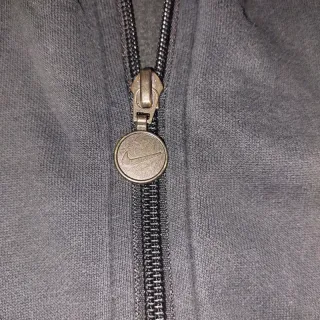 Chaqueta deportiva Nike negra