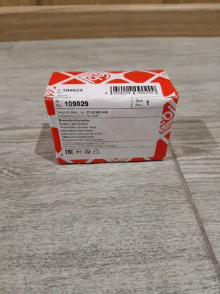 Interruptor luz Freno Coche Renault Megane III