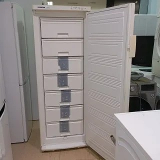 Congelador vertical Liebherr