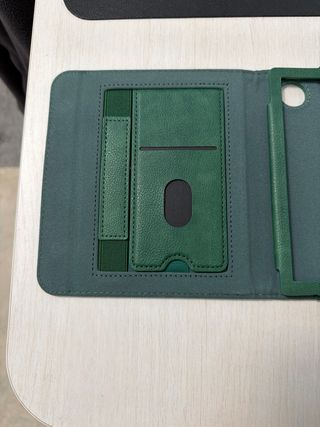 Cover Kobo Libra Colore Verde