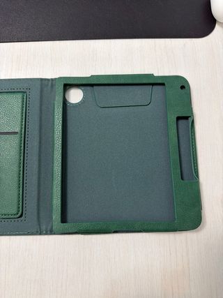 Cover Kobo Libra Colore Verde