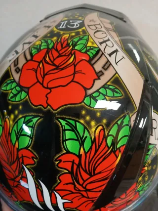Casco MT Revenge Skull & Roses Talla M