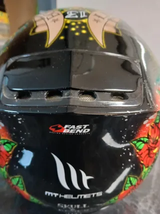 Casco MT Revenge Skull & Roses Talla M
