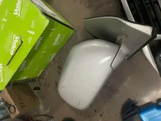 Retrovisor derecho Suzuki vitara 2003