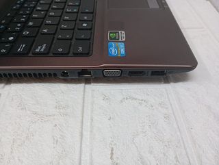 Portatil ASUS X53S (1739)