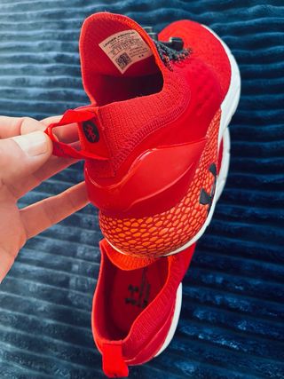 Playeros Under Armour Phantom 2 Rojo