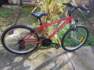 Bicicleta Rockrider Roja