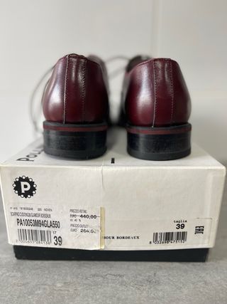 Zapatos oxford de cuero  Pollini (Italia), 39