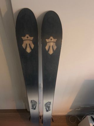 Esquís de travesía Majesty ace 193