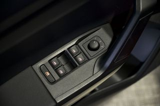 Seat Ibiza   1.0 MPI 59kW 80CV Reference XL