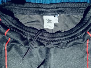 Chándal Adidas Negro y Rosa