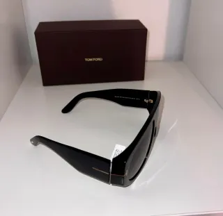 Gafas Tom Ford Bronson FT1044 Negro Dorado