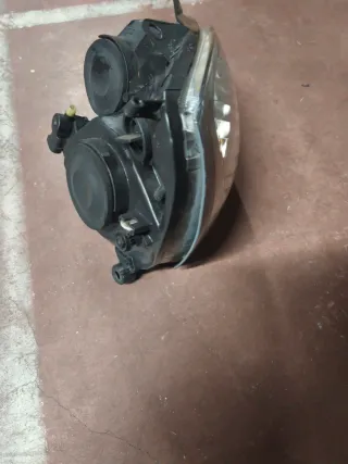 Faro Izquierdo Renault Clio 3