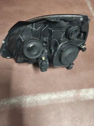 Faro Izquierdo Renault Clio 3