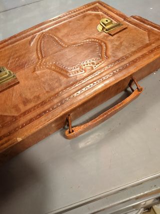 Bolso maletín de piel con cierre