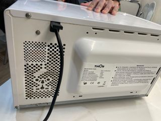 Microondas THOR TM 17.2 Blanco