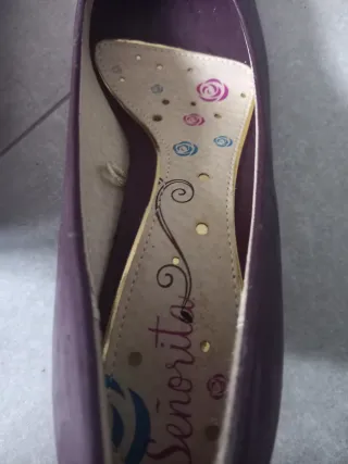 Zapatos de tacón morados