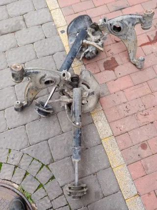 Manguetas Delanteras Mercedes Benz w201 190E