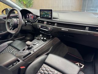 AUDI RS5 SPORTBACK PLUS COMPETITION