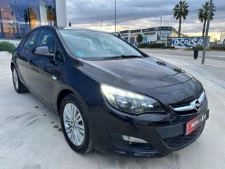 Opel Astra 2015