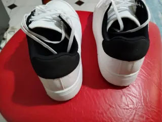 Deportivas Zara Blancas Niño Talla 39