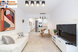 Piso en venta en Barrio de Zaidín en Granada