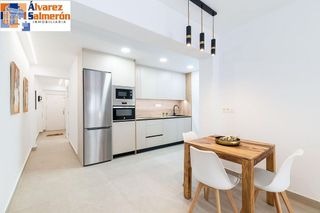 Piso en venta en Barrio de Zaidín en Granada