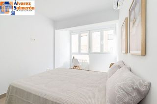 Piso en venta en Barrio de Zaidín en Granada