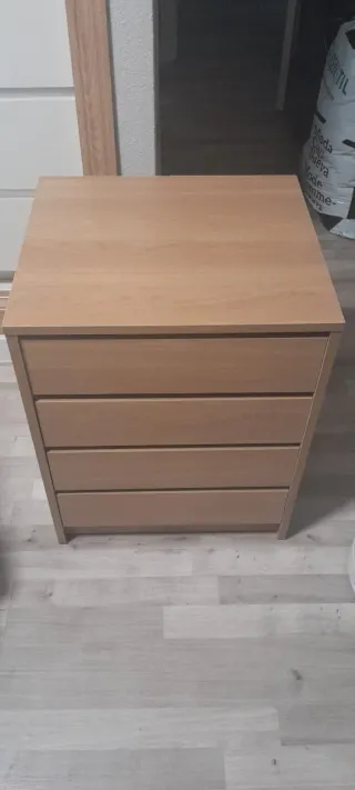 Cajonera de madera para armario