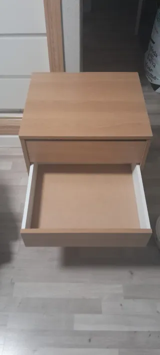 Cajonera de madera para armario