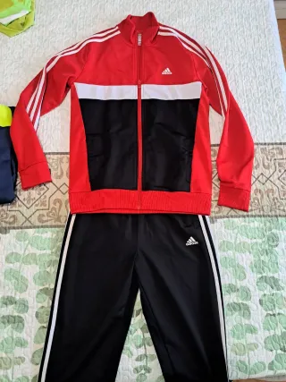 Chándal Adidas Rojo y Negro