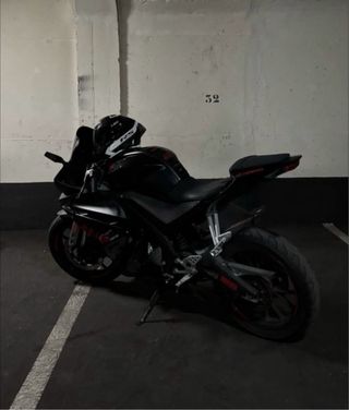 Yamaha yzf r125