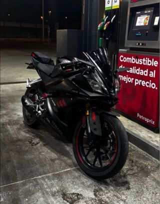 Yamaha yzf r125