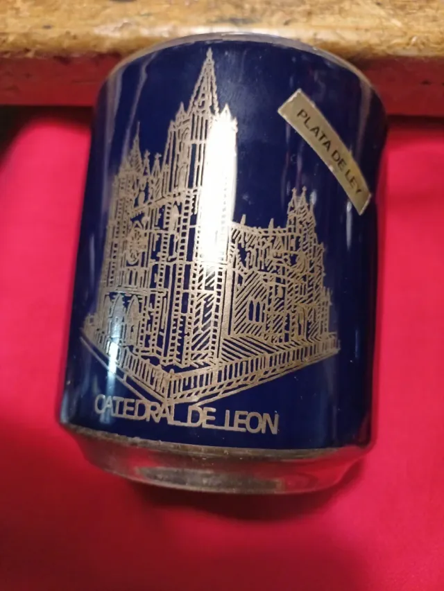 2 Tazas Azul Cobalto León Plata Ley