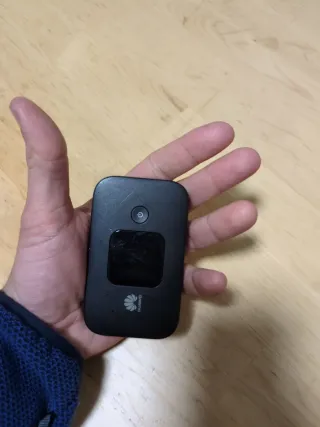 Router 4G Huawei Negro