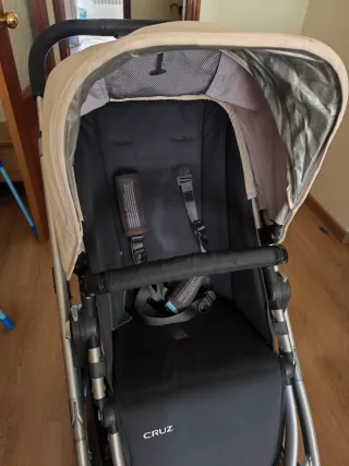 Cochecito Cruz con complementos