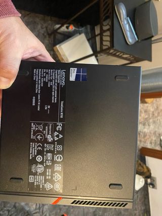 Lenovo ThinkCentre M700 Mini PC Negro