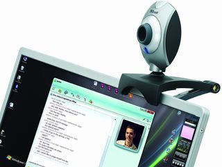 Webcam Trust Primo + Cuffie con Microfono