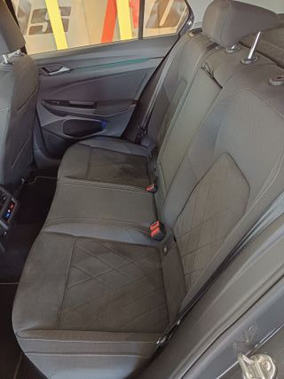 Volkswagen Golf Style 2021