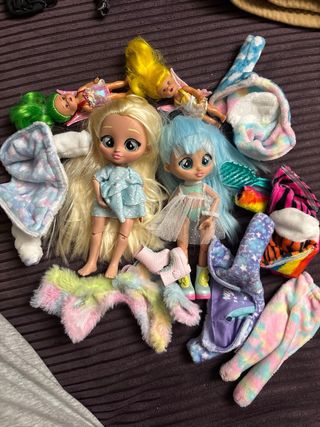 Lote Muñecas Bebé Llorón y Accesorios